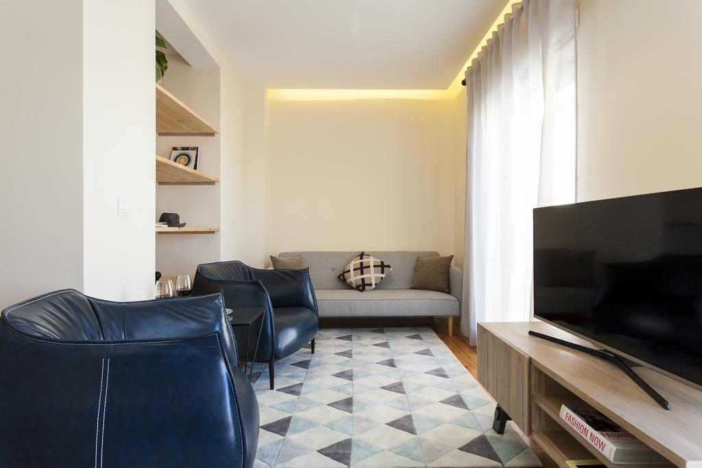 Joivy Graca Deluxe Apartments Lisbon Exterior photo