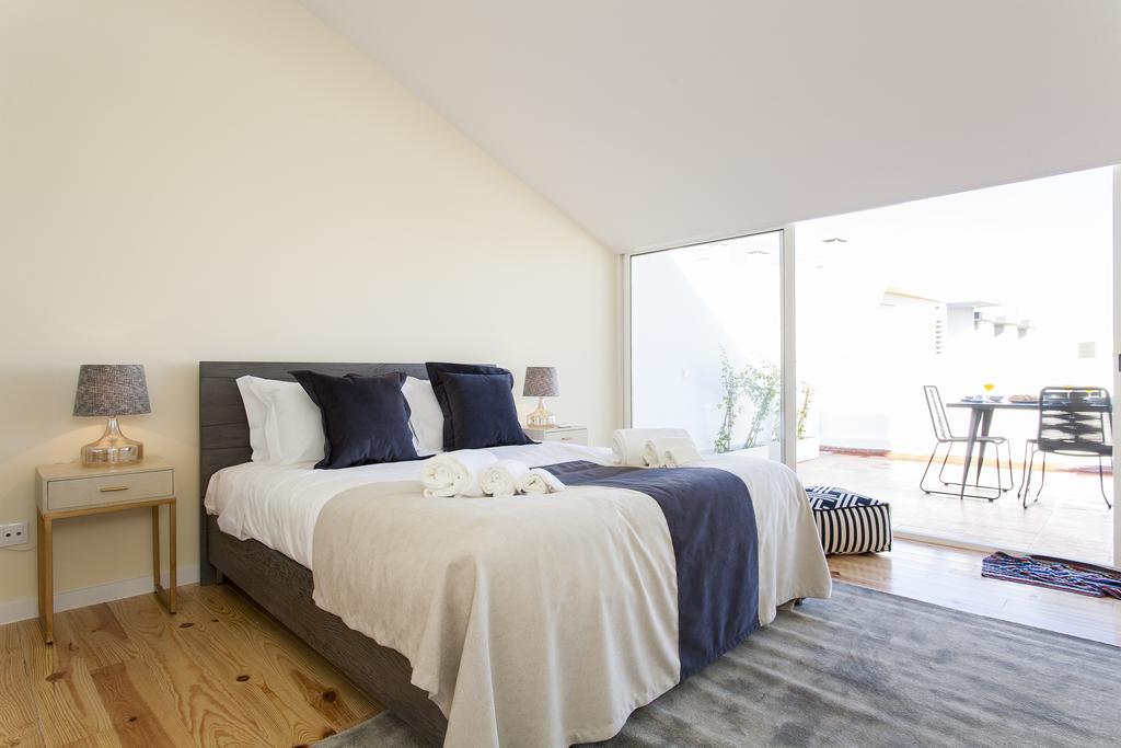 Joivy Graca Deluxe Apartments Lisbon Exterior photo